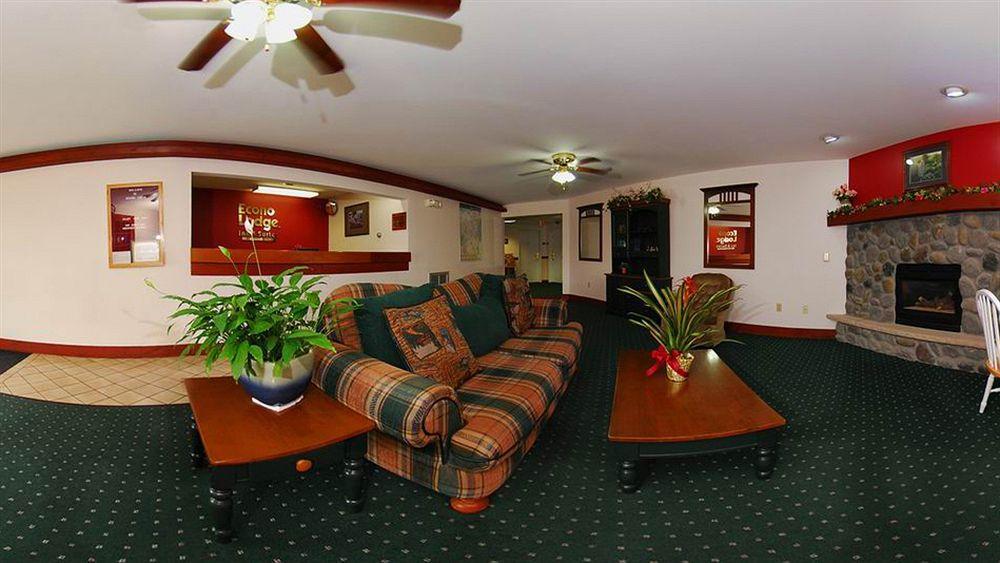 Econo Lodge Inn & Suites Eau Claire Esterno foto