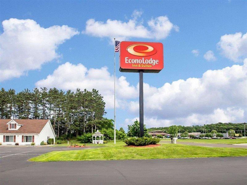 Econo Lodge Inn & Suites Eau Claire Esterno foto