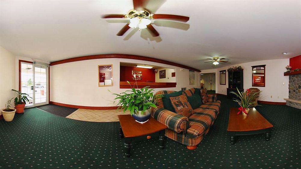 Econo Lodge Inn & Suites Eau Claire Esterno foto